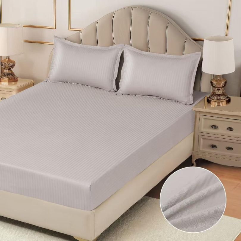 Husa de Pat Damasc cu Elastic – 3 Piese | Confort si Eleganta pentru Dormitorul Tau | COD 0561-CF