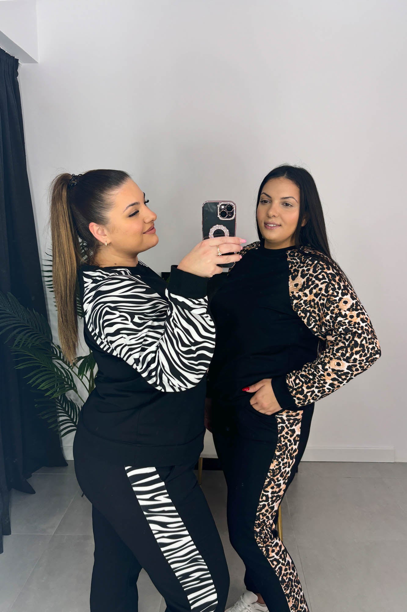 Trening dama marimi mari cu imprimeu animal print 8048
