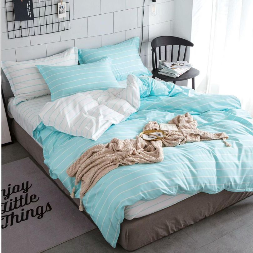 Lenjerie de Pat Bumbac Satinat – Set 4 Piese, Moale, Eleganta și Confortabila | 1009-SI