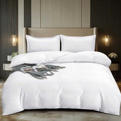 Lenjerie de Pat Damasc – Set 4 Piese | Eleganta si Confort in Dormitorul Tau | COD 0380-SI