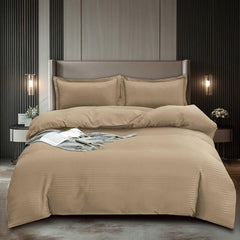 Lenjerie de Pat Damasc – Set 4 Piese | Eleganta si Confort in Dormitorul Tau | COD 0384-SI