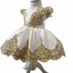 Trusou botez fete – Royal gold dress