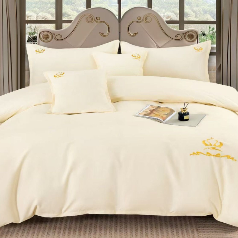 Lenjerie de Pat 6 Piese din Bumbac Neted cu Broderie – Eleganta si Confort Desavarsit | COD 0461-CF