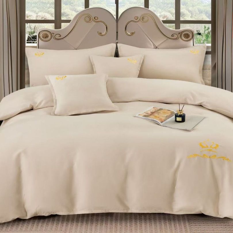 Lenjerie de Pat 6 Piese din Bumbac Neted cu Broderie – Eleganta si Confort Desavarsit | COD 0463-CF