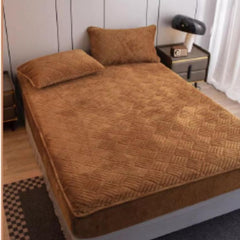 Husa de pat topper de catifea – 3 piese | 0186-AT