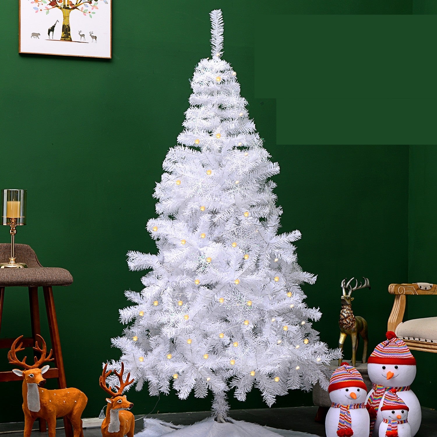 Brad de Craciun artificial cu suport inclus Flippy, 210 cm, 800 ramuri/varfuri, material plastic, suport clasic, fara iluminare, utilizat pentru interior/exterior, alb