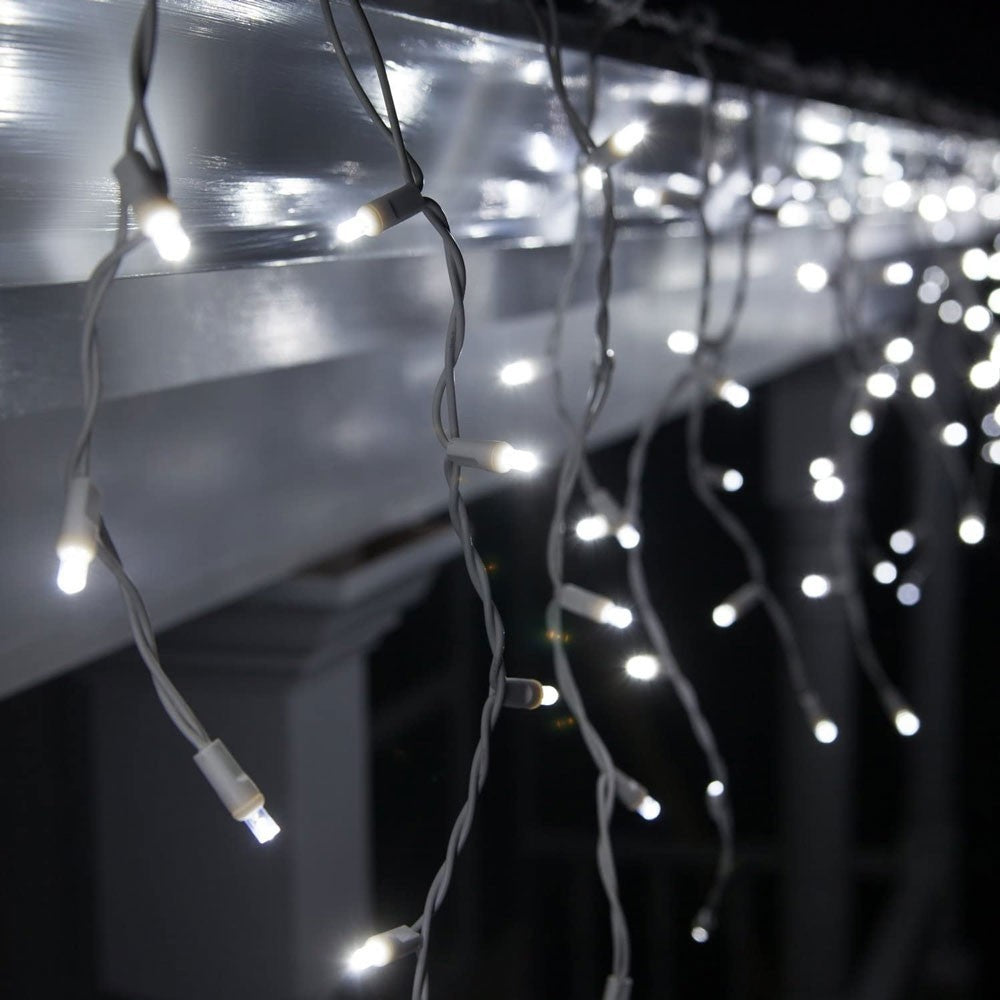 Sectiune Instalatie de Craciun, Flippy®, Tip Turturi, 5 m, 143 LED-uri, cu Flash, Fir Alb, Lumina Alb Rece, IP44, Interconectabila