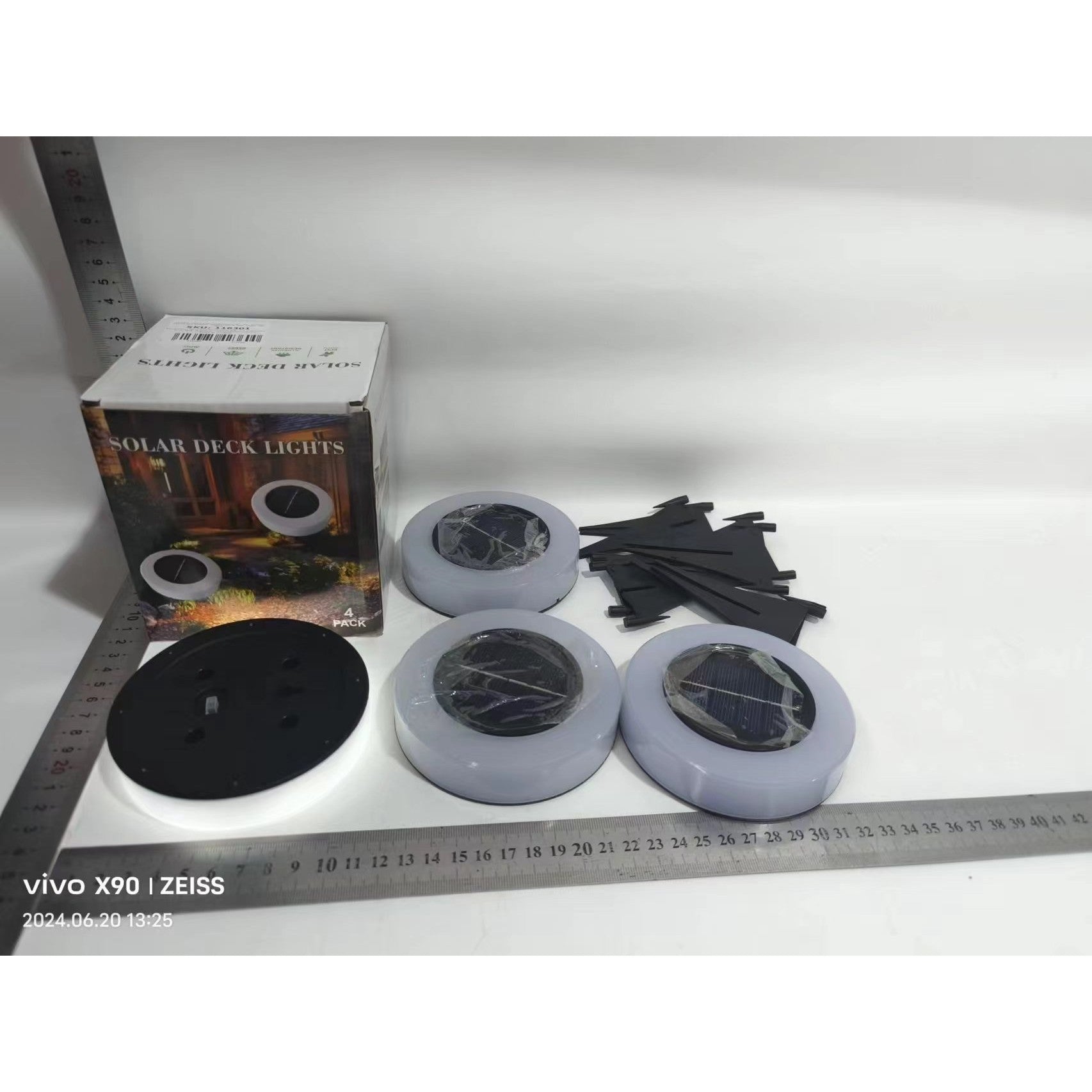 Lampa solara LED, sub forma de cerc, pentru gazon sau gradina, Rezistenta la apa, Flippy, Alb rece