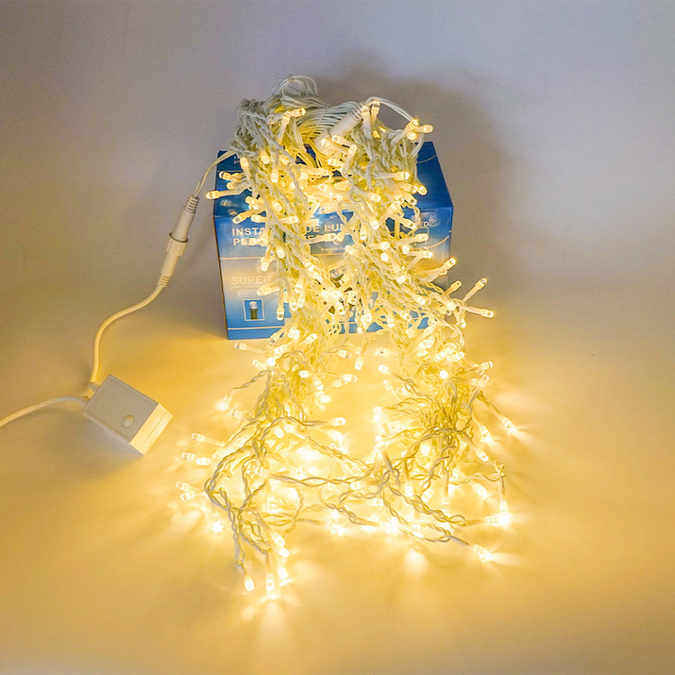 Perdea franjuri lumini de exterior 360 Led-uri, Lumina CALDA, 5m L, Interconectabila cu joc de lumini, fir alb, BL-360W-CLD