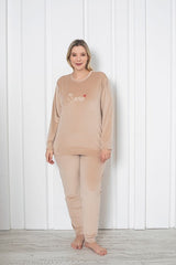 Pijama dama catifea batal – eleganta si confort pentru femei cu stil