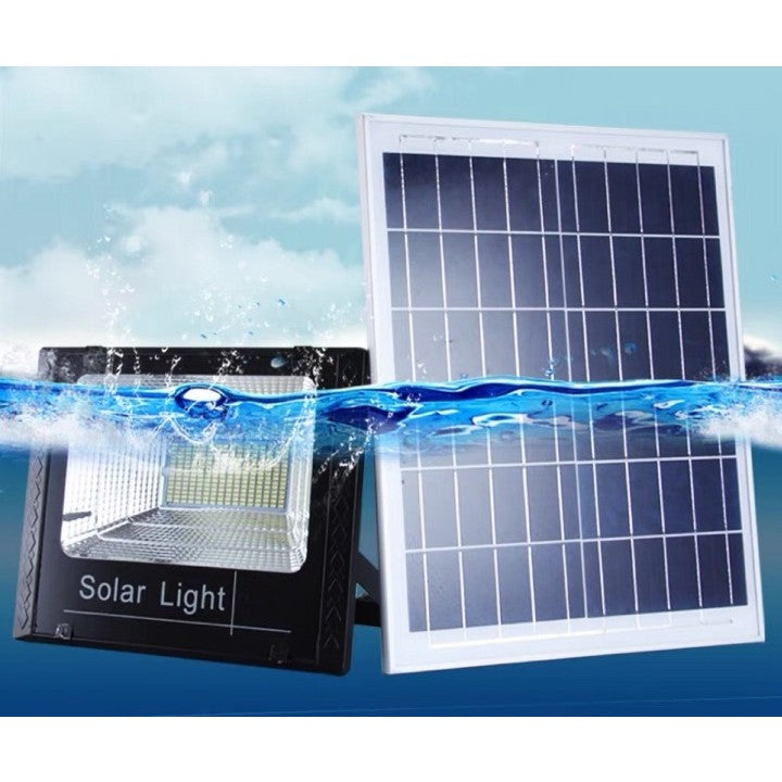 Proiector LED/Lampa solara de exterior Flippy, 22 cm x 27 cm, Rezistent la Apa IP67, cu Panou Solar, 281 LED SMD, 100W, Senzor de lumina, Timer, cu Telecomanda, 2 moduri de iluminat, kit montaj inclus, Lumina Rece