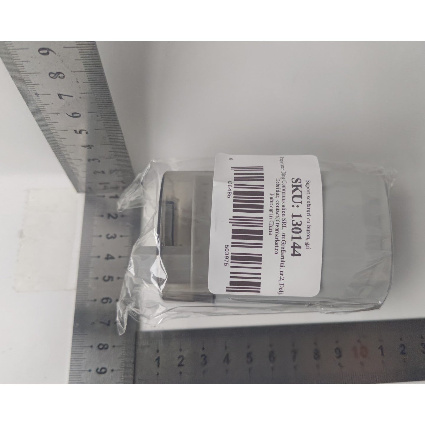 Suport Scobitori, Flippy, Automat, cu Buton si Capac, din PP, 9.5x6 cm, Gri