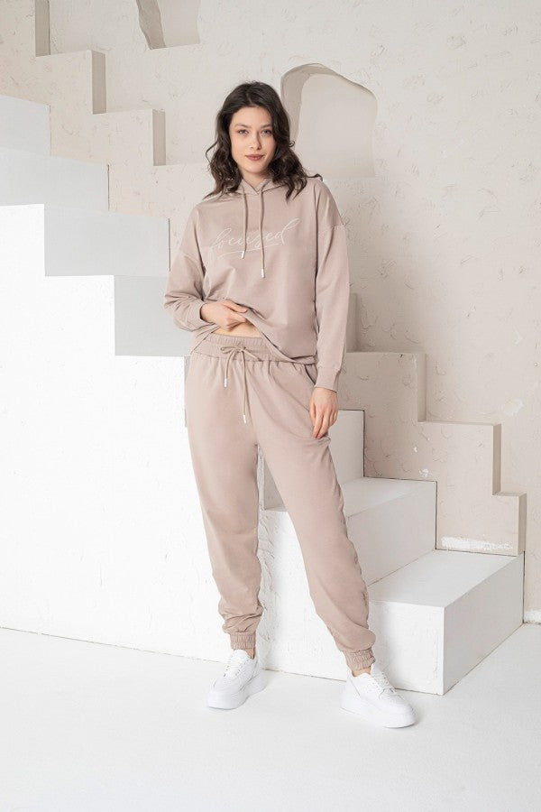 Trening Dama Batal cu Manseta – Confort Plus Size cu Stil si Atitudine