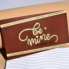 Trusa de Machiaj, KEVIN & COCO, Be Mine, 32 culori, 25.7 x 14.3 x 1.2 cm