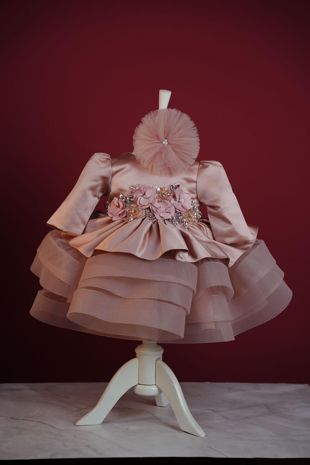 Trusou botez fete – Baby Lysandra