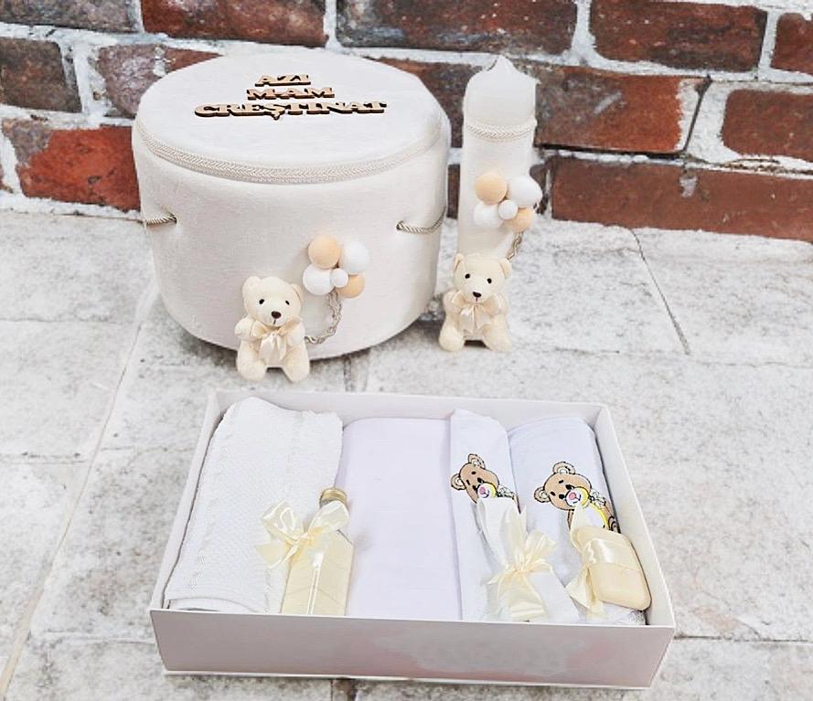 Trusou botez si lumanare Ivory Teddy Bear